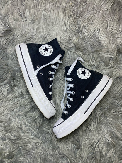 Converse High Top (37.5)