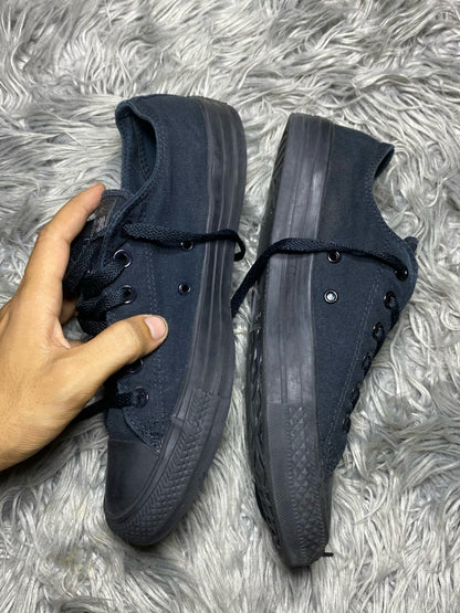 Converse Low Top (42.5)