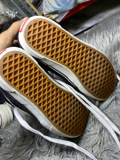 Vans Low Top (39)