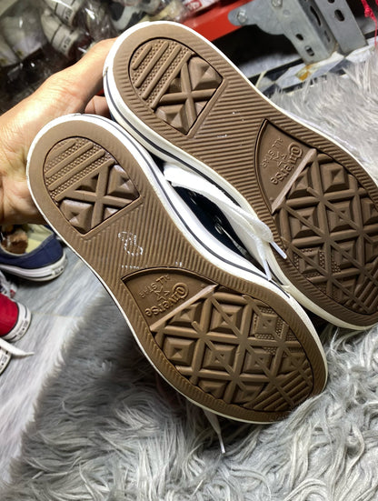 Converse Low Top (37.5)