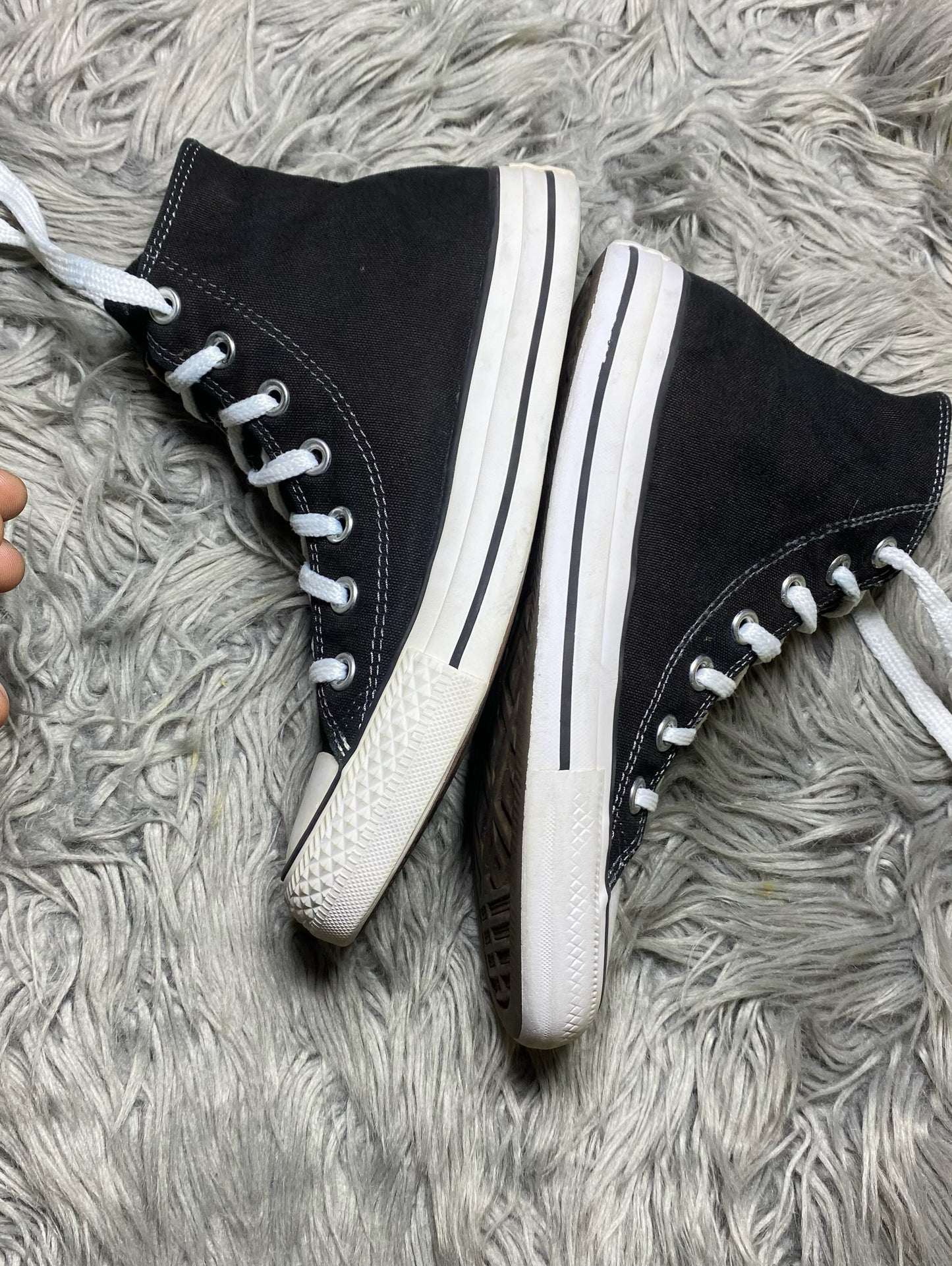 Converse High Top (37.5)
