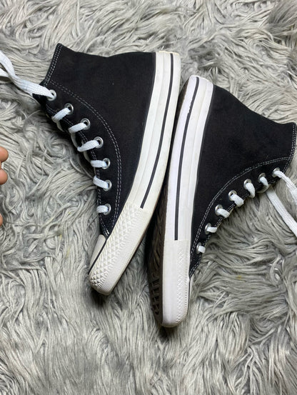 Converse High Top (37.5)