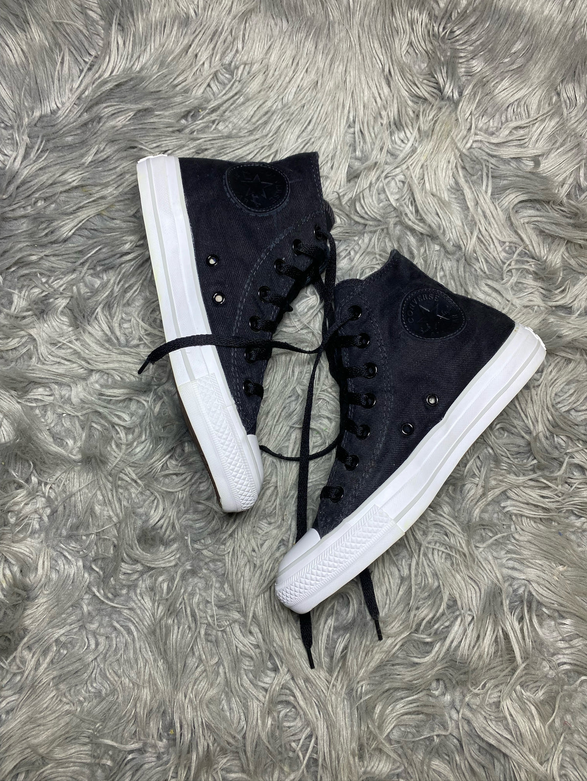 Converse High Top (37.5)