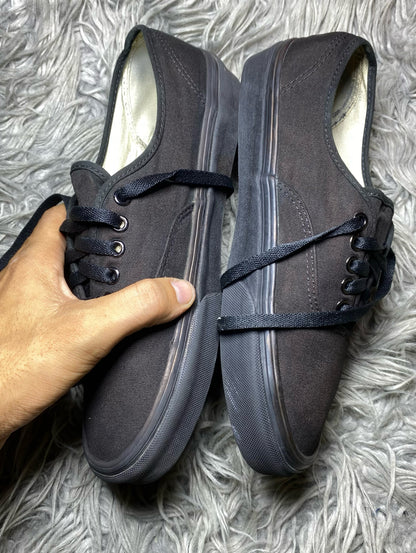 Vans Low Top (42)