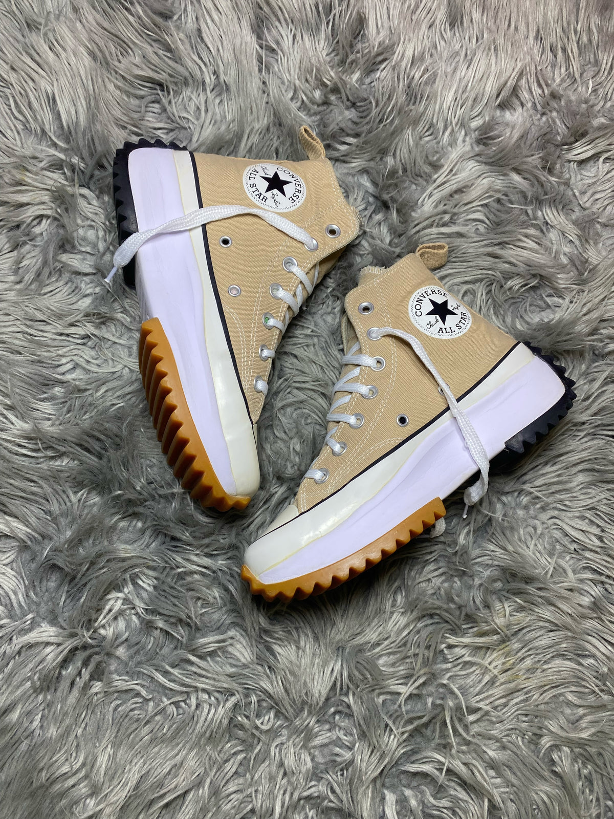 Converse High Top (38)