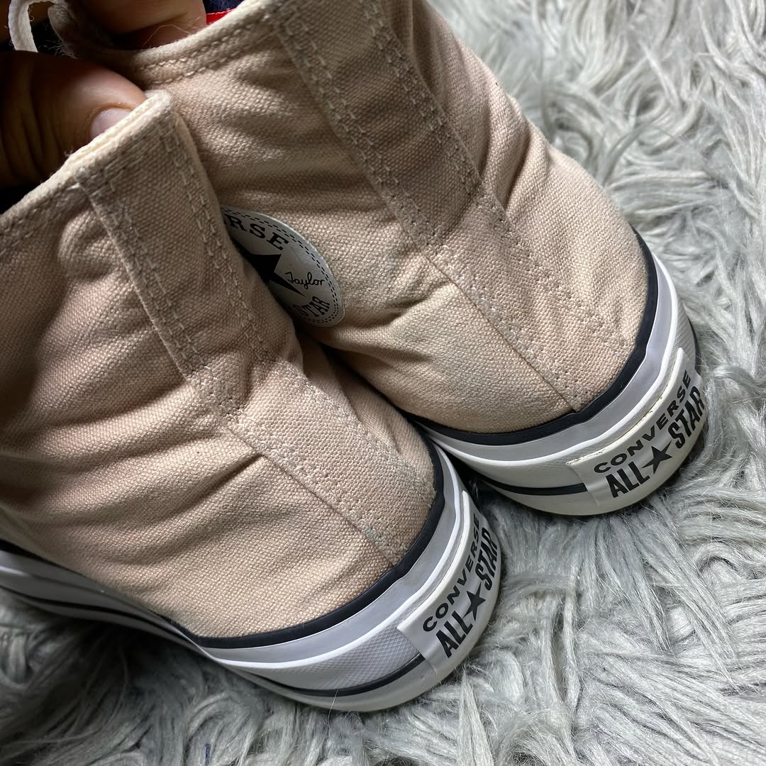 Converse High Top (40)