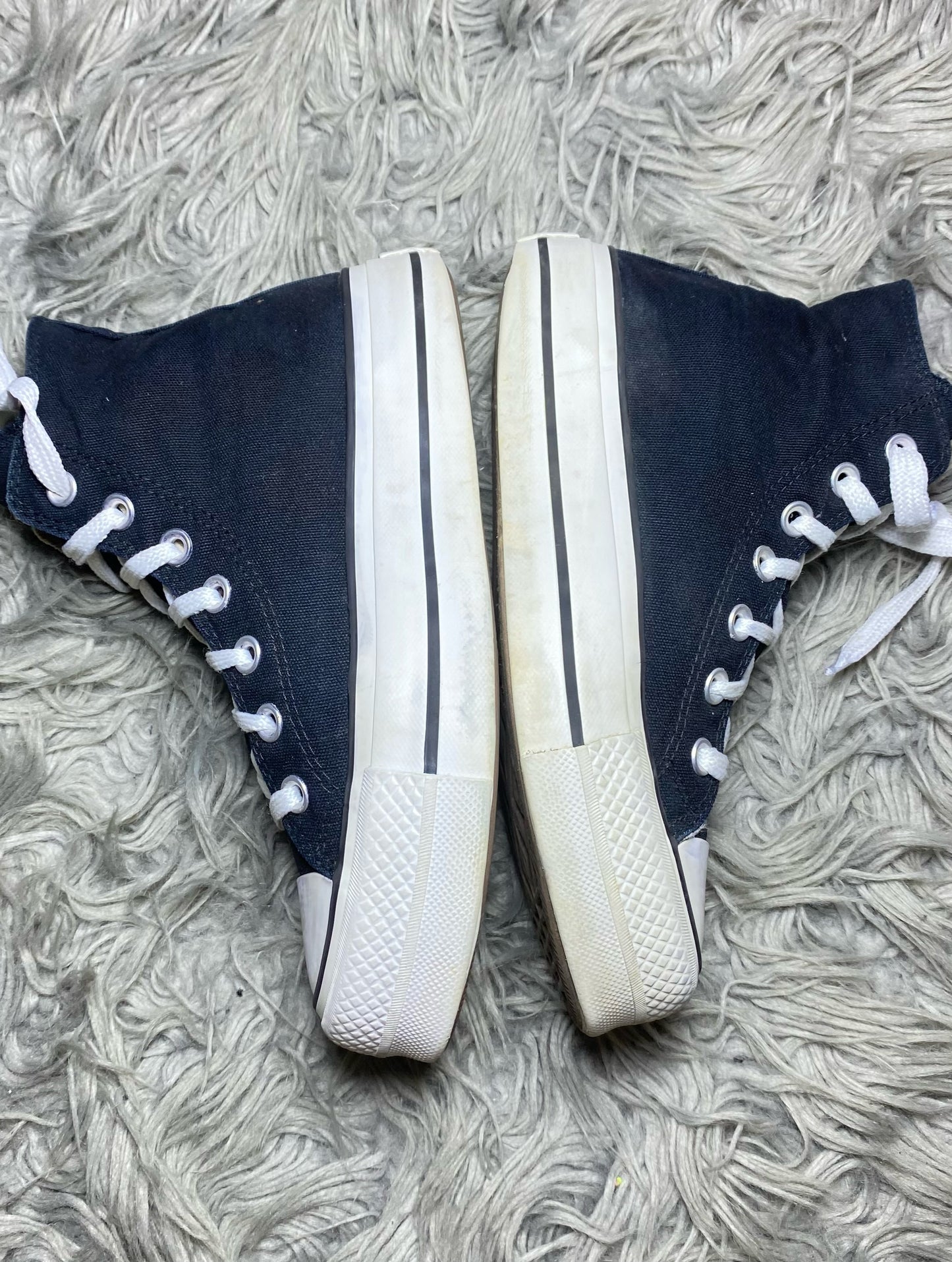 Converse High Top (36.5)