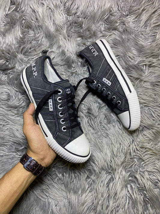 M.P.P SHOES SIZE (41)