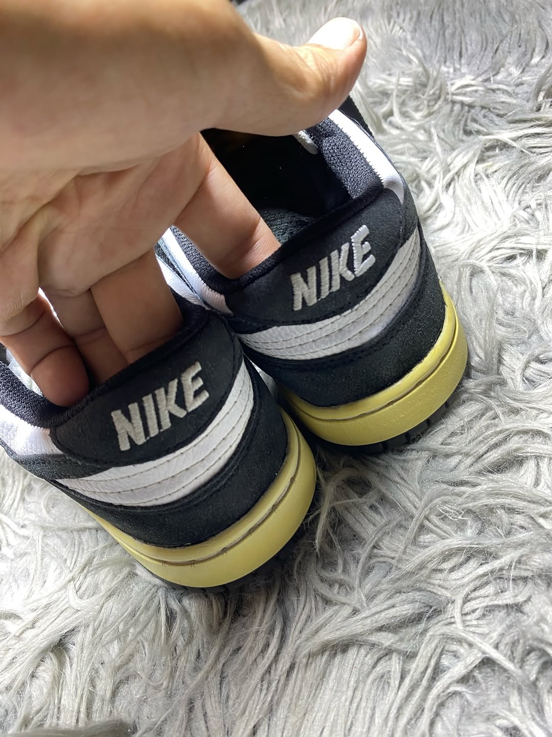 Nike Shoes Size (41)