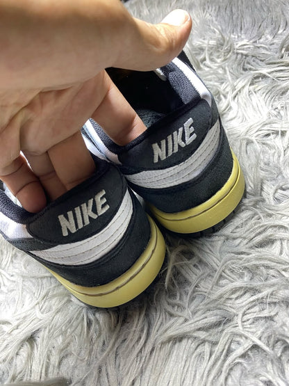 Nike Shoes Size (41)