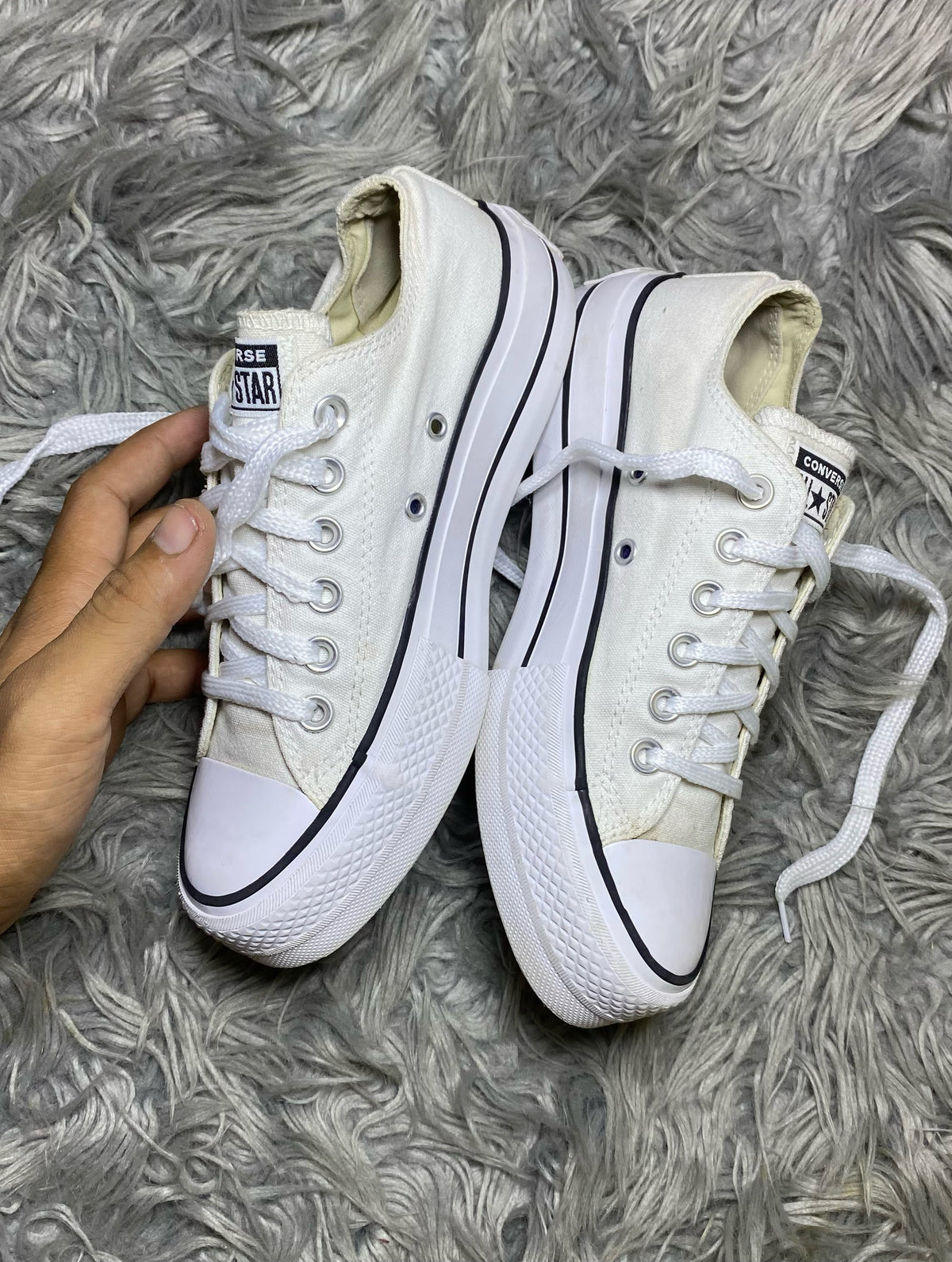 Converse Low Top (36.5)