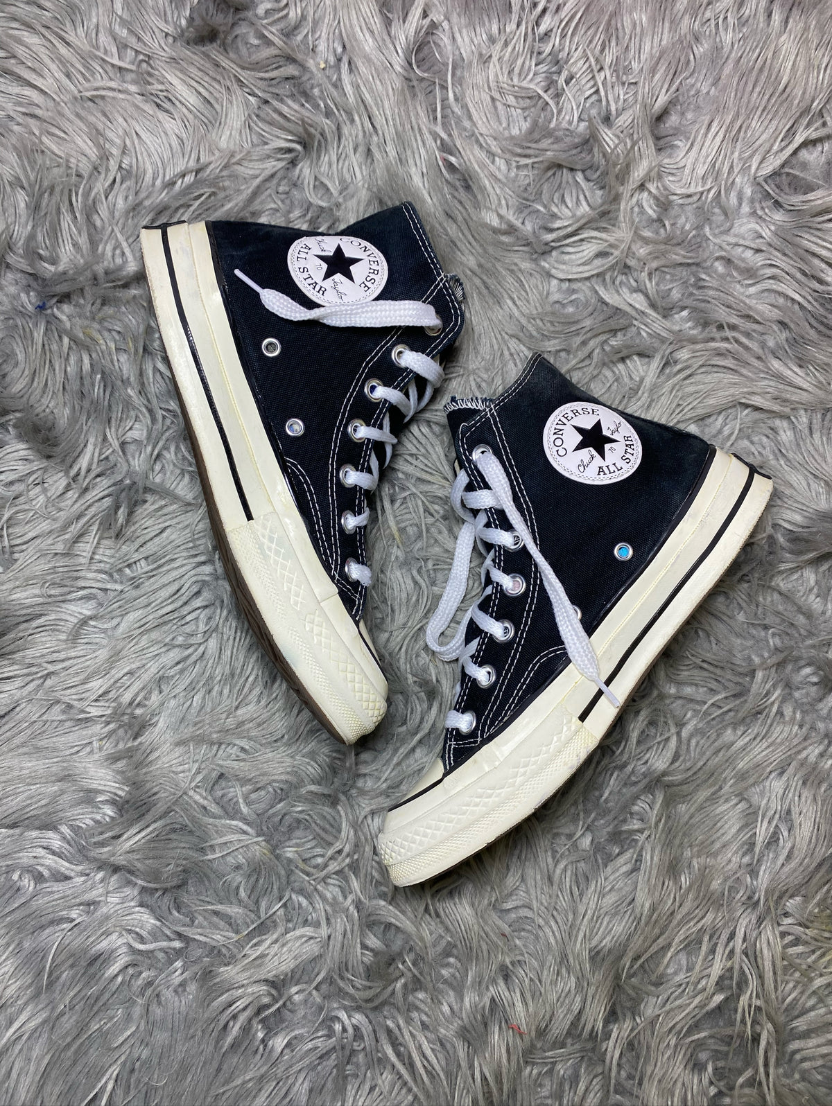 Converse High Top (37.5)