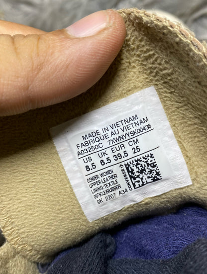 Converse High Top (39.5)