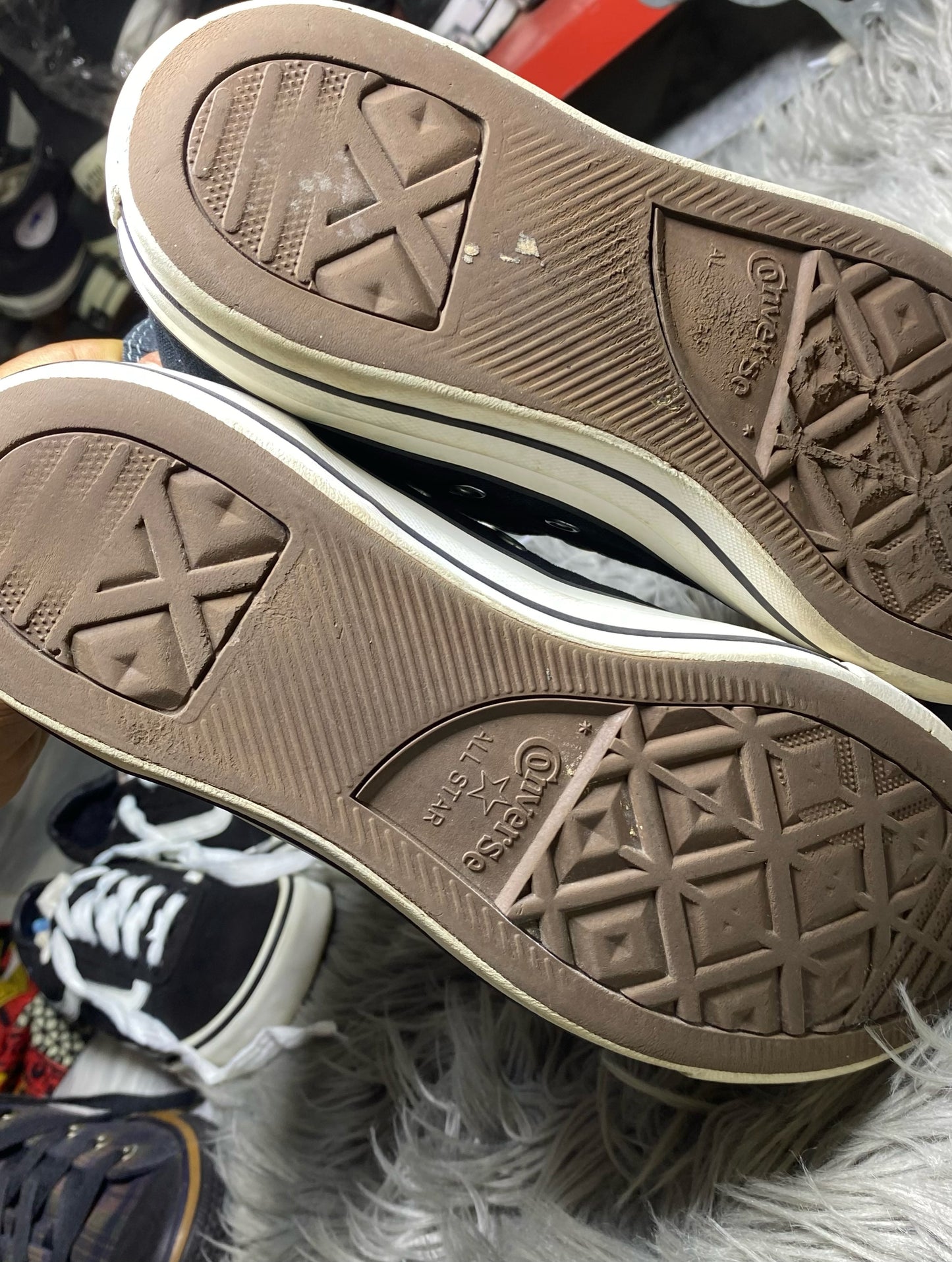 Converse High Top (41)