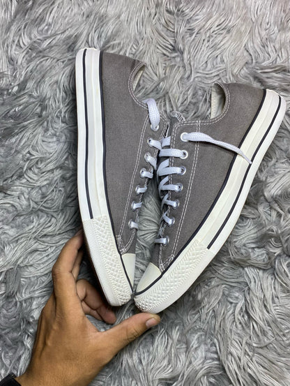 Converse Low Top (44)