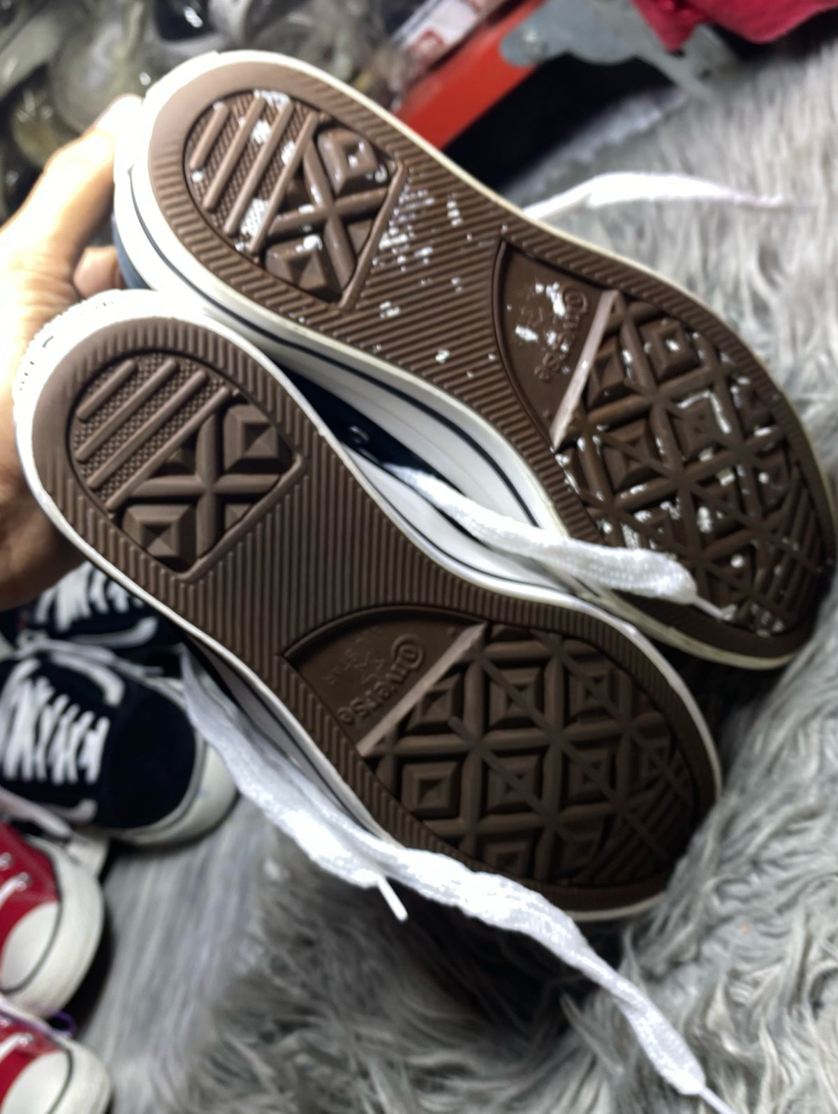 Converse Low Top (39.5)