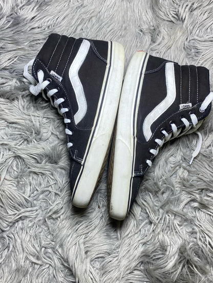 Vans High Top (40)