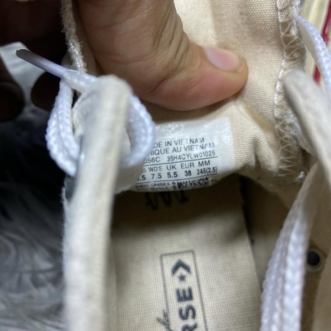 Converse High Top (38)