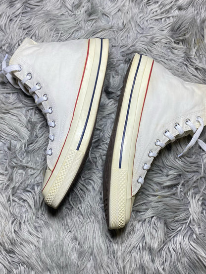 Converse High Top (42)