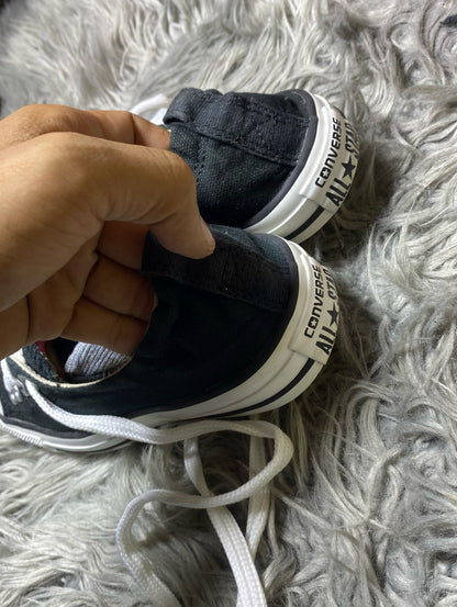 Converse Low Top (38)