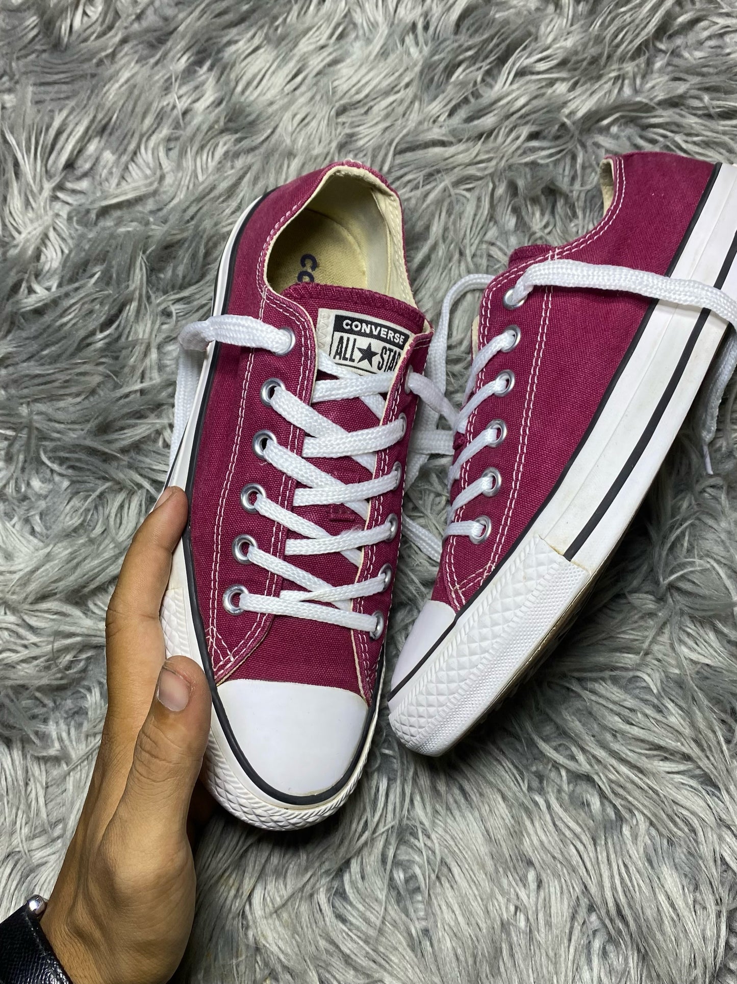 Converse Low Top (39.5)