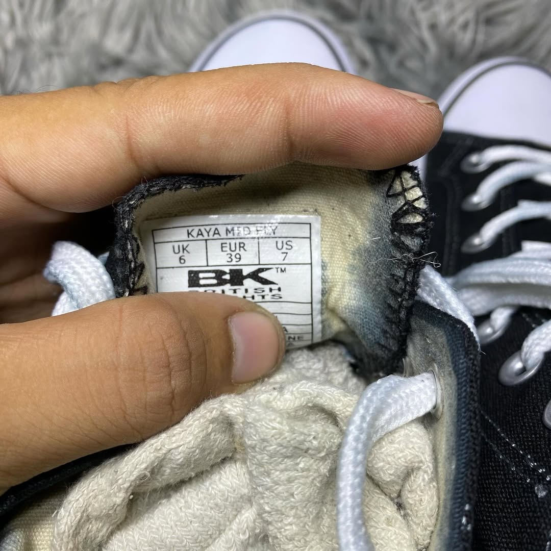 Converse High Top (39)