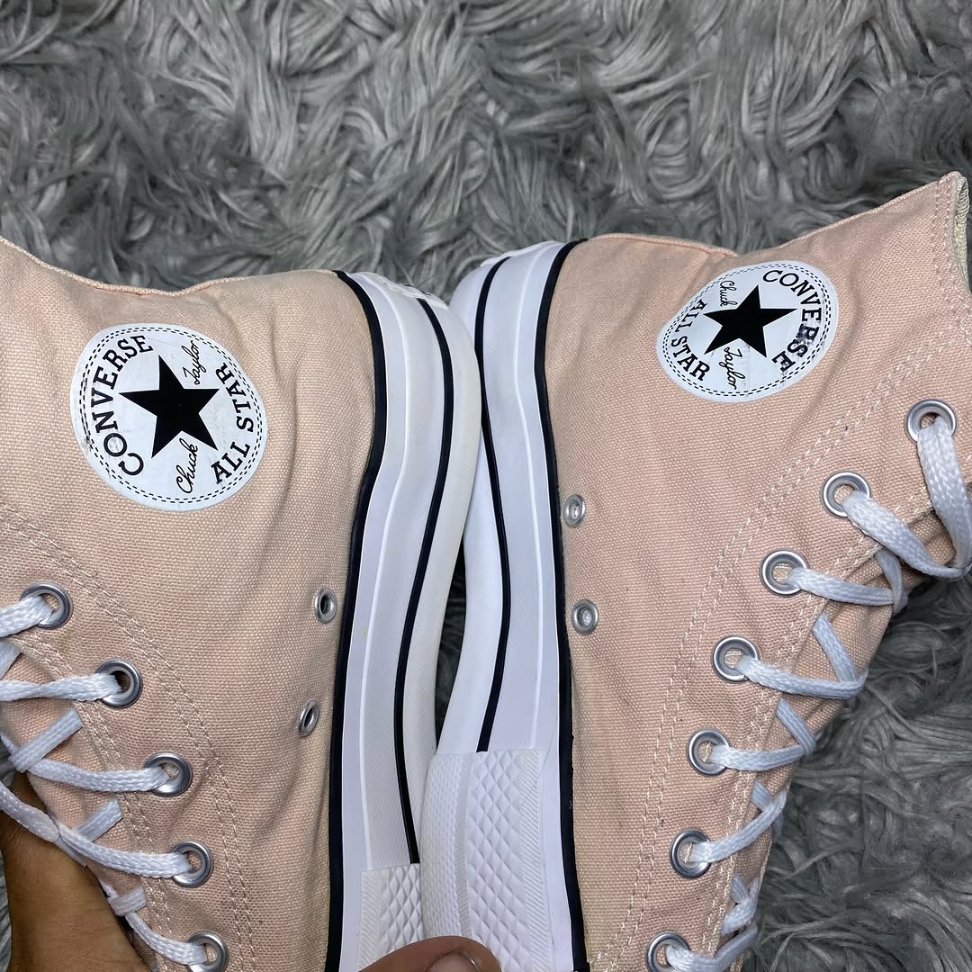 Converse High Top (40)