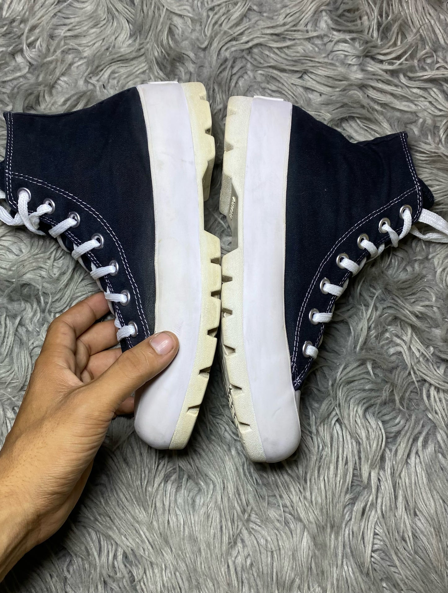 Converse High Top (39)