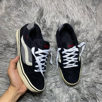Vans Low Top (40)