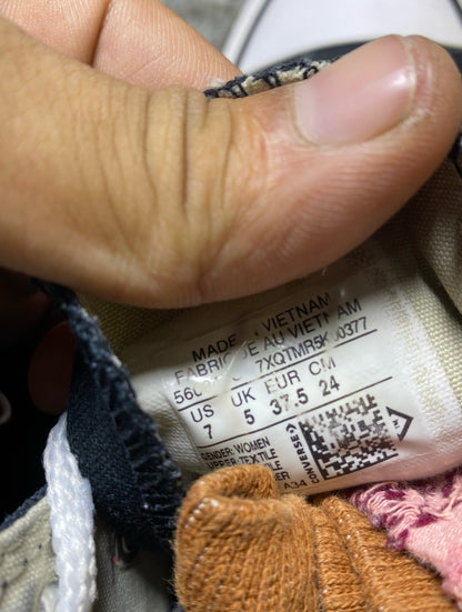 Converse High Top (37.5)