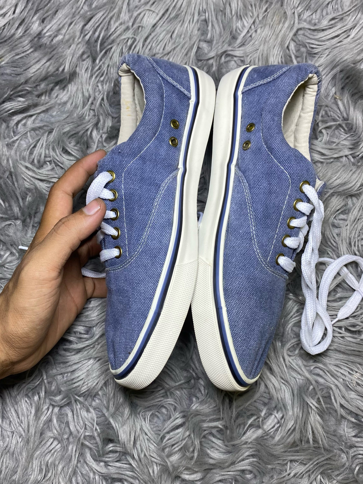 Fila Shoes Size (42)