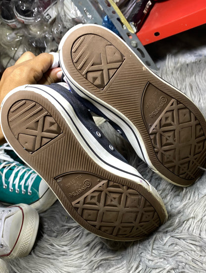 Converse High Top (42)