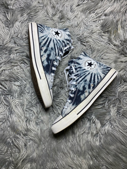 Converse High Top (41.5)