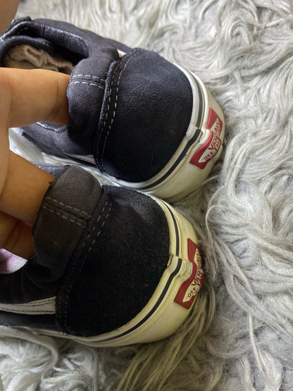 Vans Low Top (40)