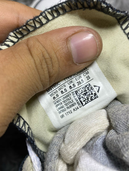 Converse High Top (39.5)