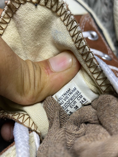 Converse High Top (38)