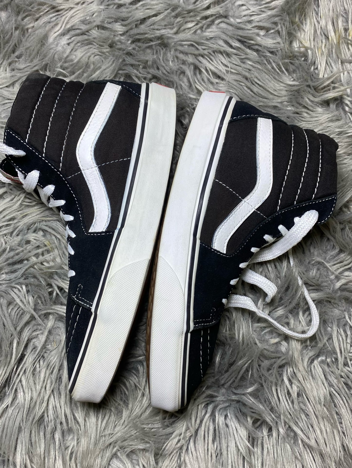 Vans High Top (38)