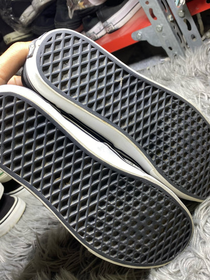 Vans Low Top (42)