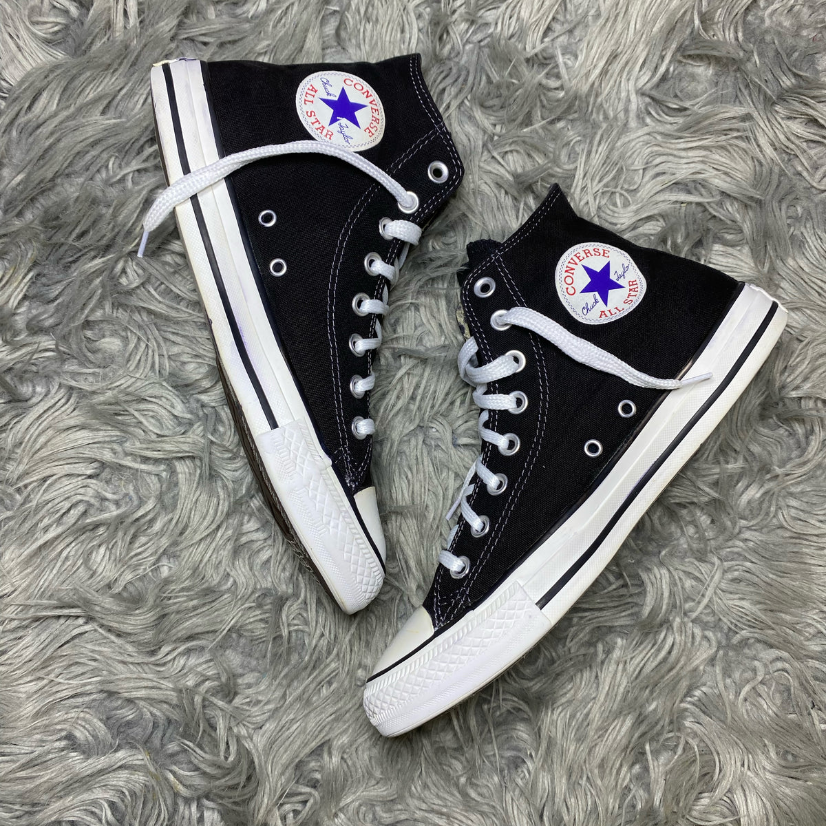 Converse High Top (41.5)