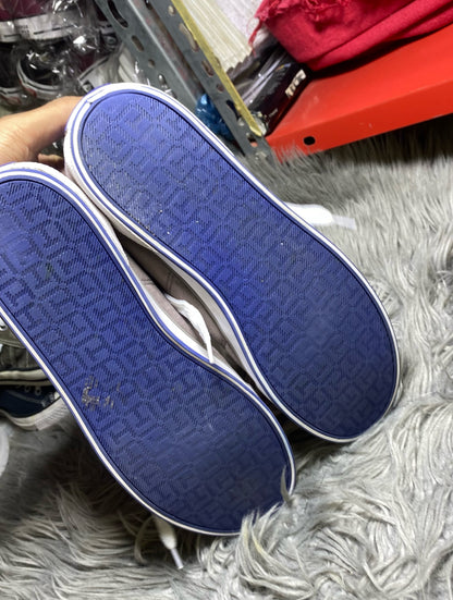 HILFIGER SHOES SIZE (42)