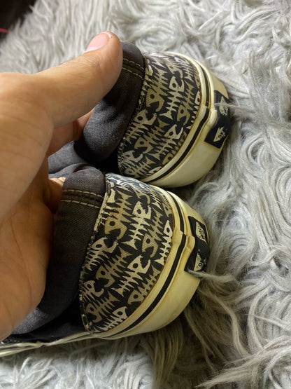 Vans Low Top (45)