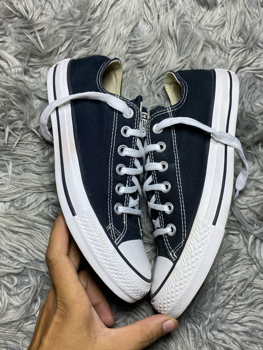 Converse Low Top (39.5)