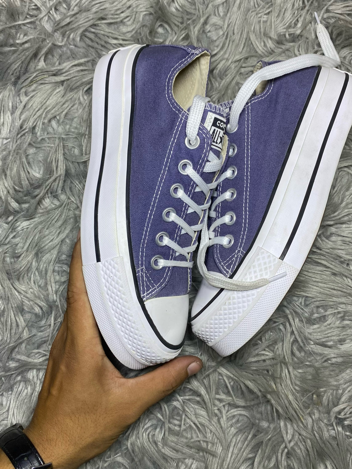 Converse Low Top (37.5)