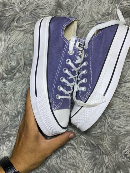 Converse Low Top (37.5)